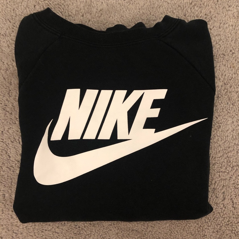 Nike crew neck